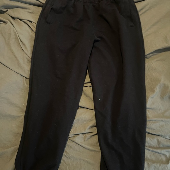 Relaxed Black Jogger Sweatpants - Picture 4 of 4
